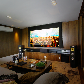 Home Theater e Cinema em Casa