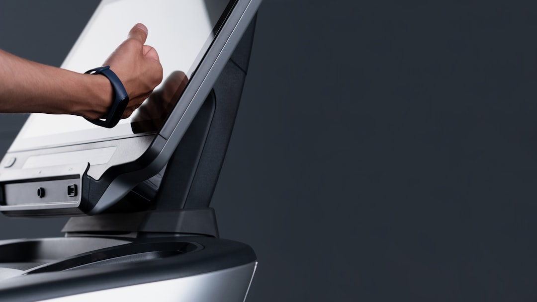 Motor para Porta de Enrolar: Tipos, Instalação e Manutenção