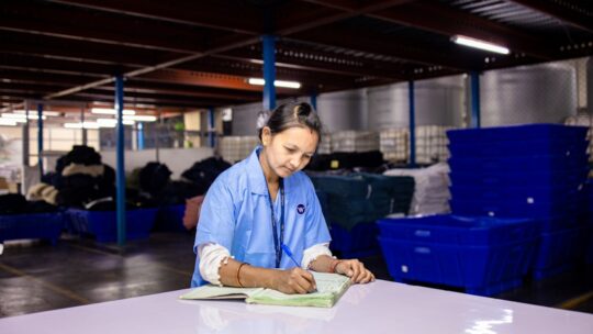 portas de enrolar automaticas fabricas e precos no mercado